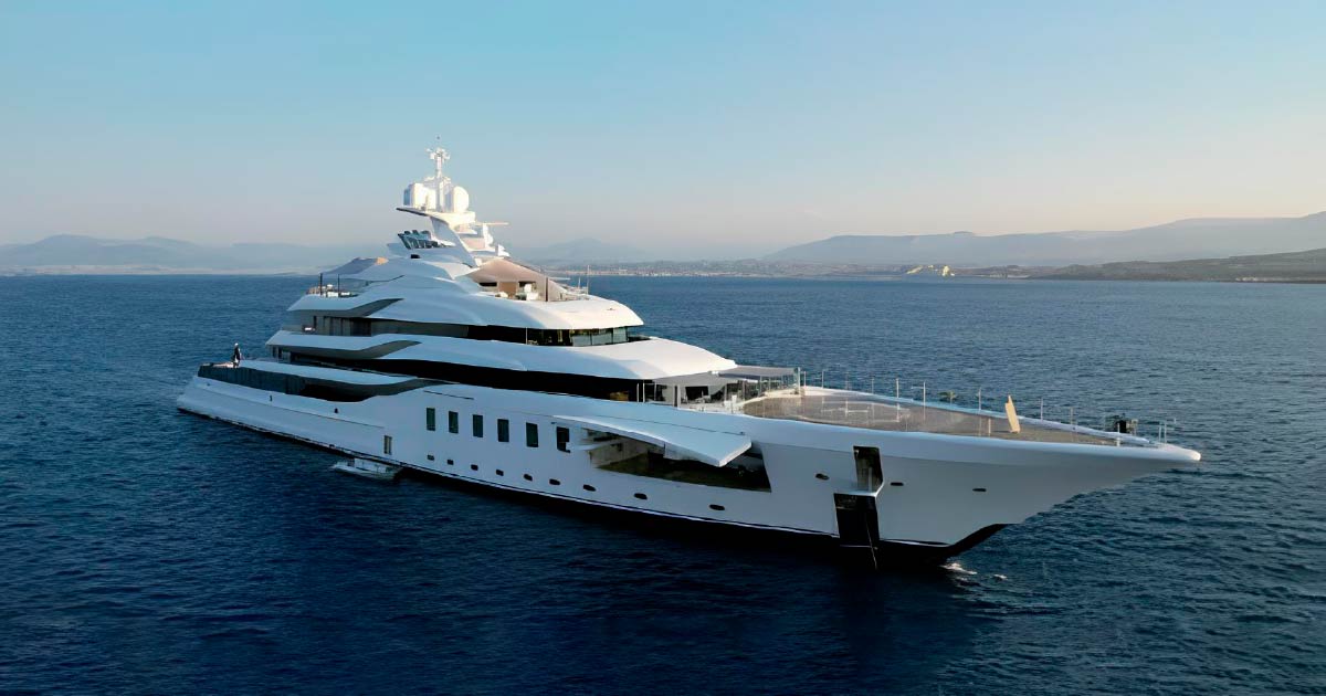 AI-Powered Yacht Operations: From Onboard Data to Smarter Decisions